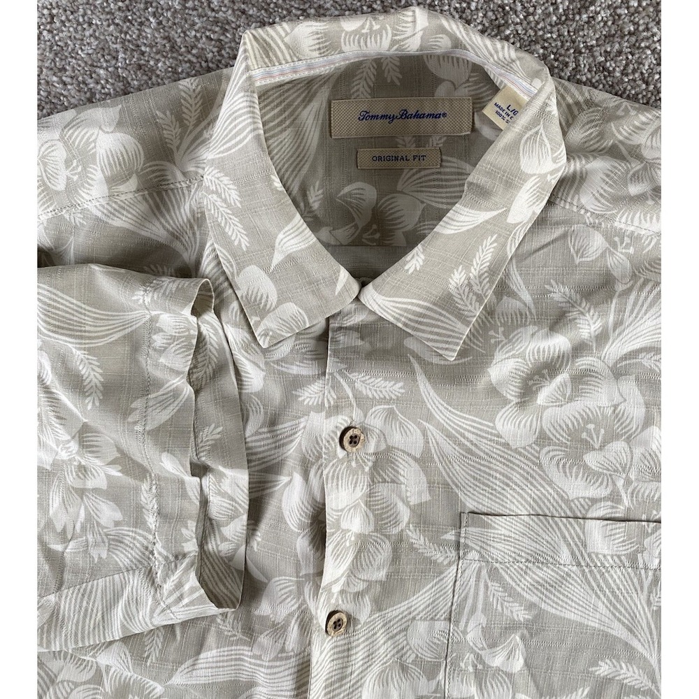 Tommy Bahama Beige All Over Flowers Loud Floral Hawaiian Mens L Silk Camp Preppy